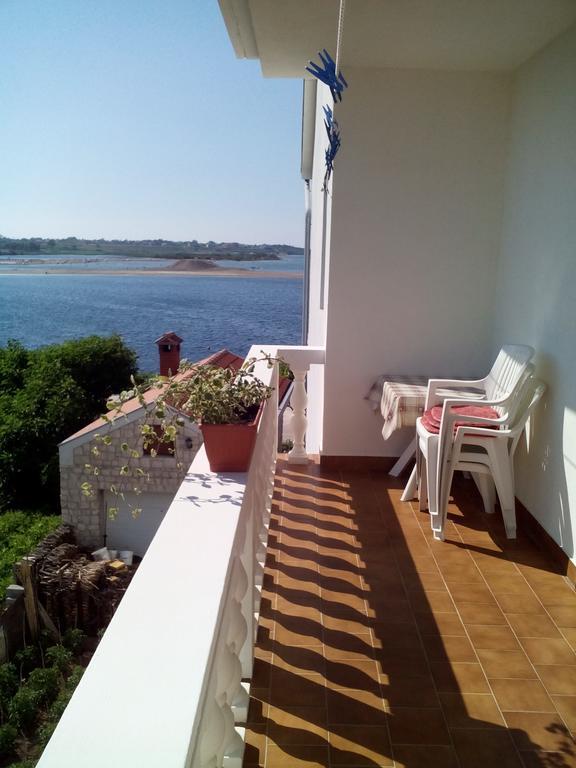 Apartments Branko Nin Bagian luar foto